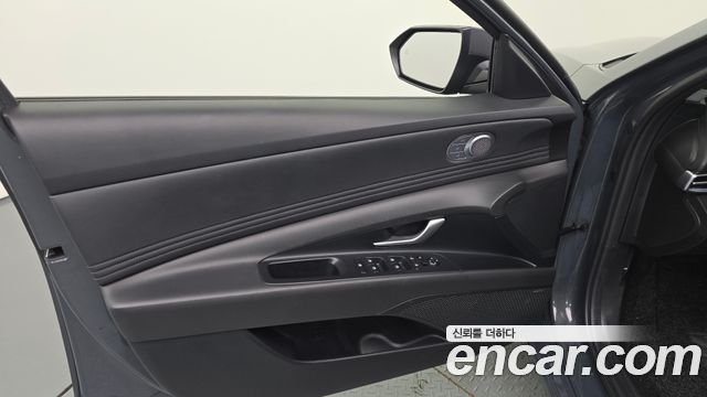 Hyundai AVANTE 2024 — photo 14
