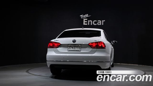 Volkswagen Passat 2014 — photo 4