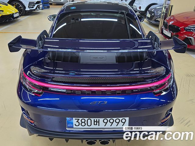 Porsche 911 2022 — photo 2