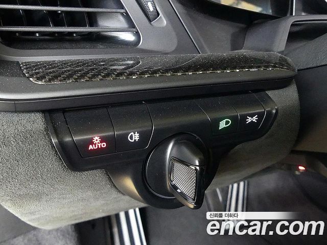 Porsche 911 2022 — photo 12