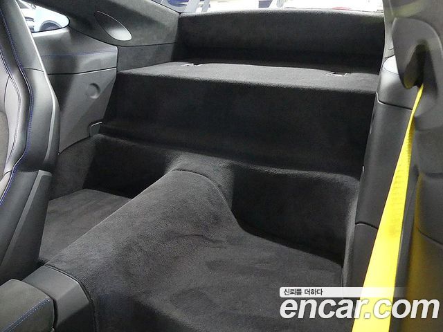 Porsche 911 2022 — photo 19