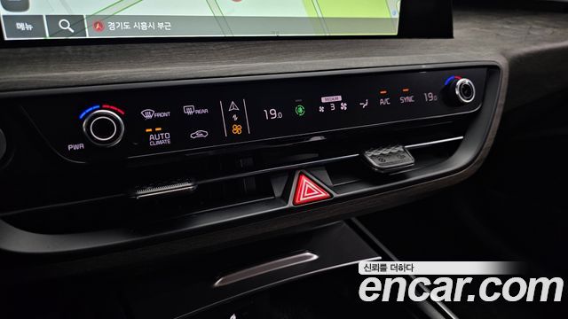 Kia K8 2023 — photo 30