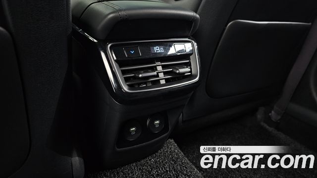 Kia K8 2023 — photo 31