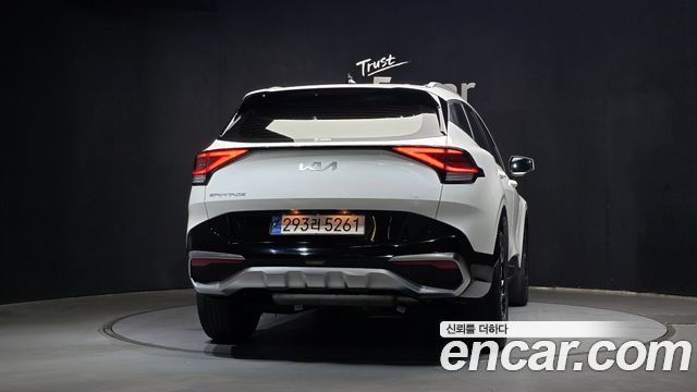 Kia Sportage 2023 — photo 4