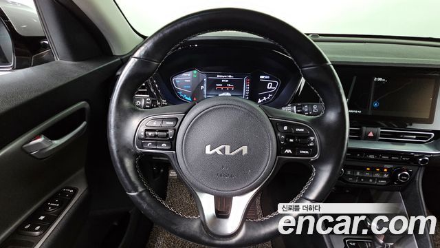 Kia Niro 2022 — photo 11