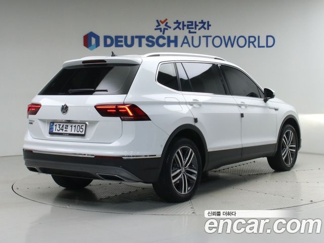 Volkswagen Tiguan 2020 — photo 2