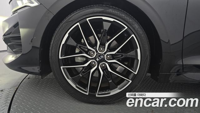 Kia K5 2020 — photo 5
