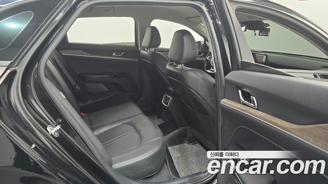 Kia K5 2020 — photo 17