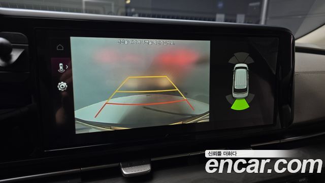 Kia Canival 2021 — photo 20