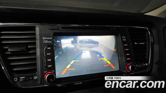 Kia Canival 2017 — photo 13