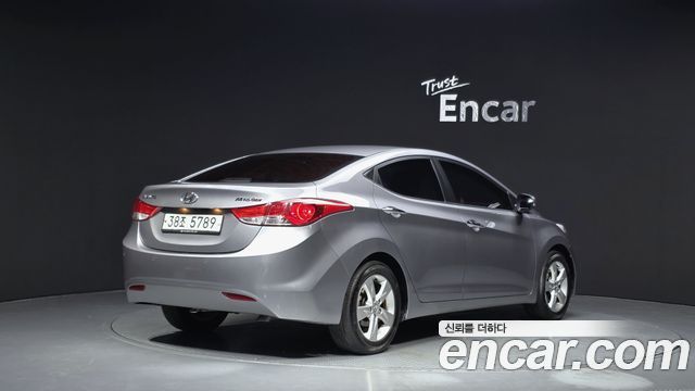 Hyundai AVANTE 2012 — photo 2