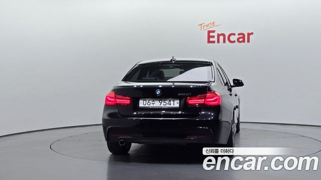 BMW 3-Series 2018 — photo 4
