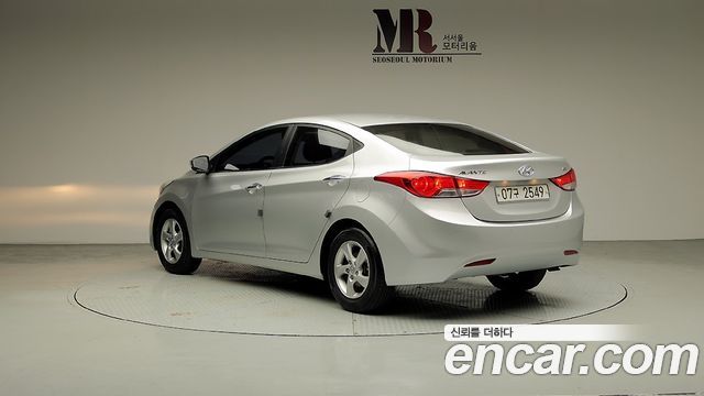 Hyundai AVANTE 2014 — photo 4