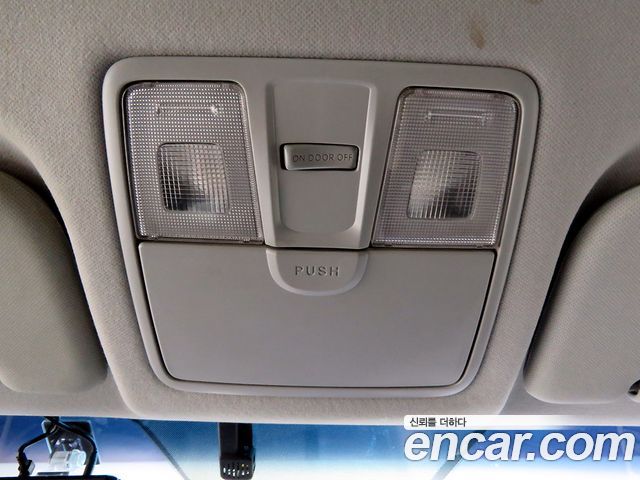 Hyundai AVANTE 2014 — photo 14