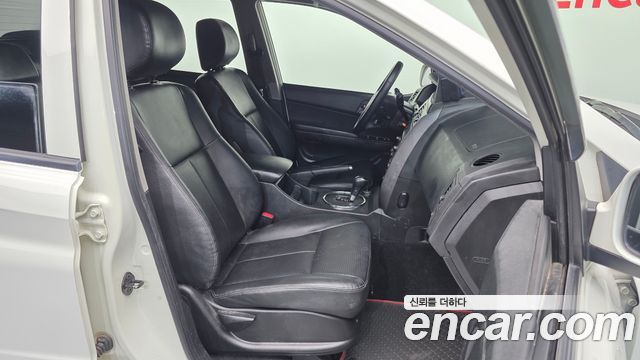 KG Mobility KORANDO 2015 — photo 17