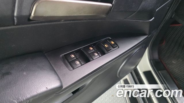 KG Mobility KORANDO 2015 — photo 22