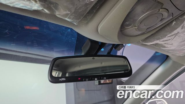 KG Mobility KORANDO 2015 — photo 23