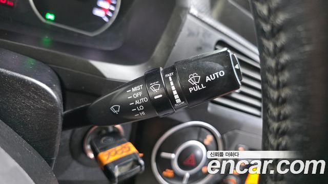 KG Mobility KORANDO 2015 — photo 29