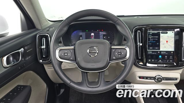 Volvo XC40 2024 — photo 19