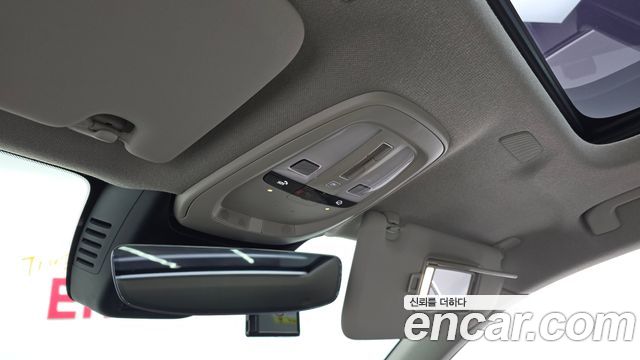 Volvo XC40 2024 — photo 25