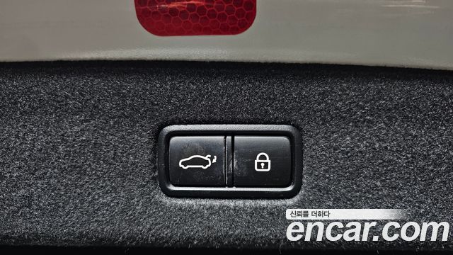 Kia K9 2019 — photo 20
