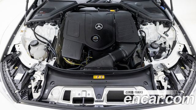 Mercedes-Benz E-Class 2026 — photo 6
