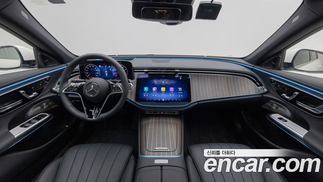 Mercedes-Benz E-Class 2026 — photo 7