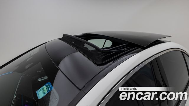 Mercedes-Benz E-Class 2026 — photo 12