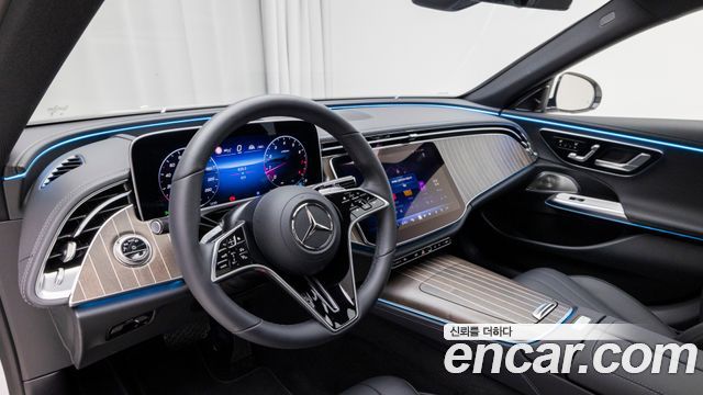 Mercedes-Benz E-Class 2026 — photo 13