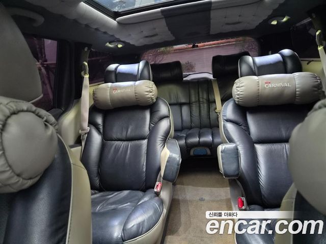 Kia Canival 2019 — photo 4
