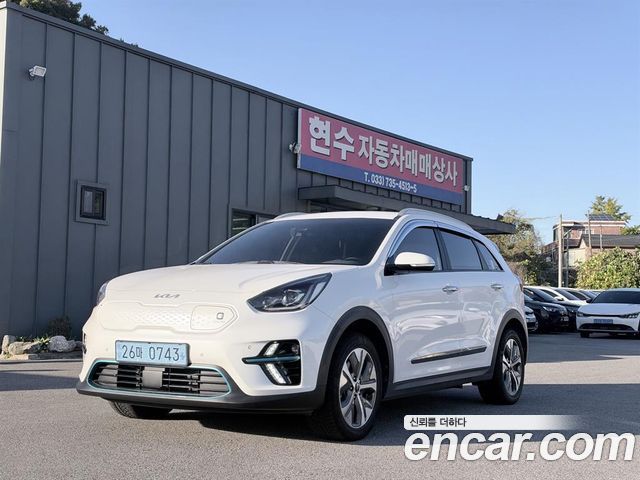 Kia Niro 2022 — photo 1