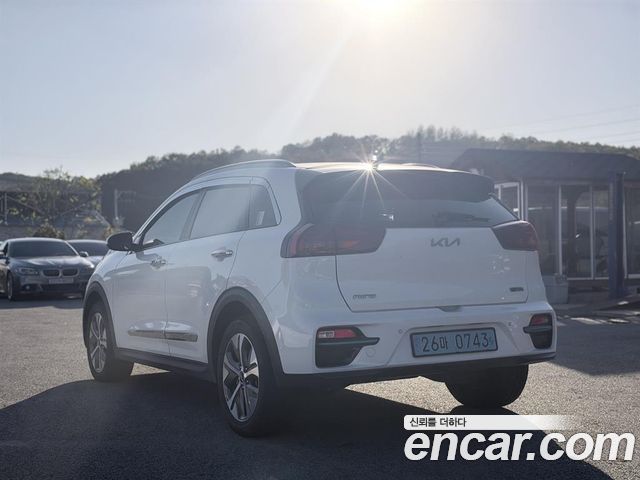 Kia Niro 2022 — photo 5