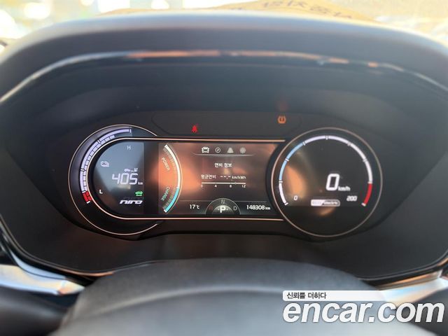 Kia Niro 2022 — photo 17
