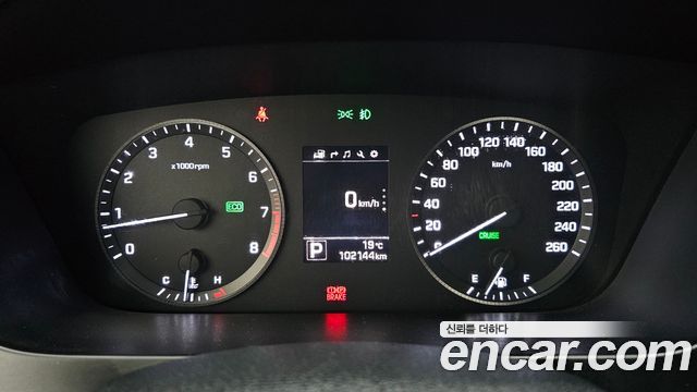 Hyundai Sonata 2015 — photo 11