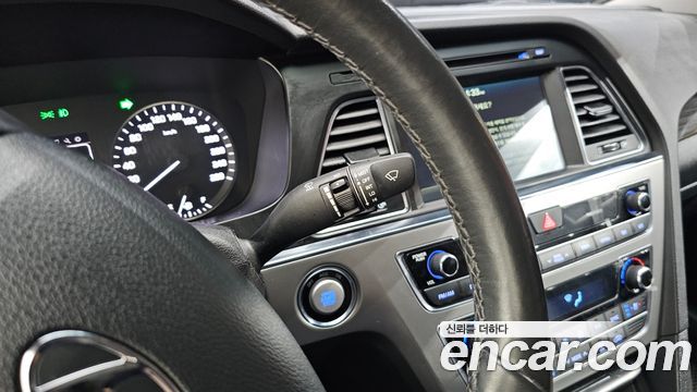 Hyundai Sonata 2015 — photo 24