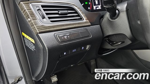 Hyundai Sonata 2015 — photo 25