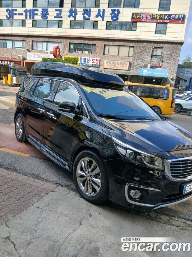Kia Canival 2016 — photo 2