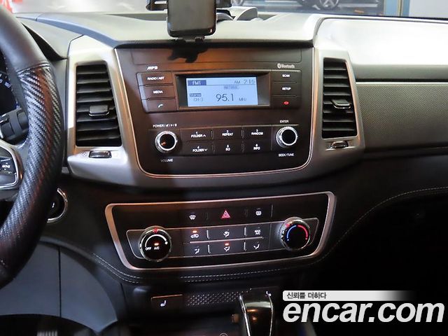 KG Mobility Rexton 2019 — photo 11