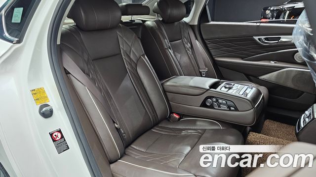 Kia K9 2019 — photo 17