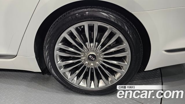 Kia K9 2019 — photo 7