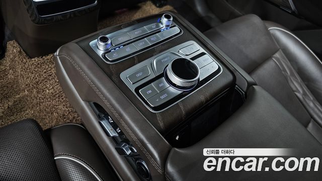 Kia K9 2019 — photo 28