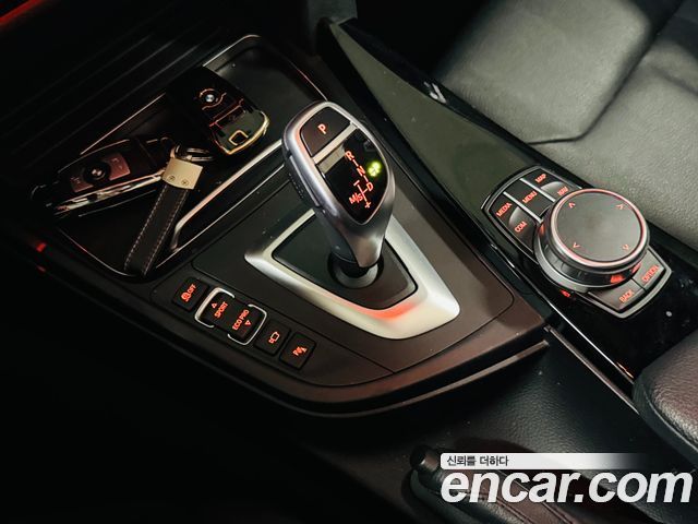 BMW 4-Series 2020 — photo 9