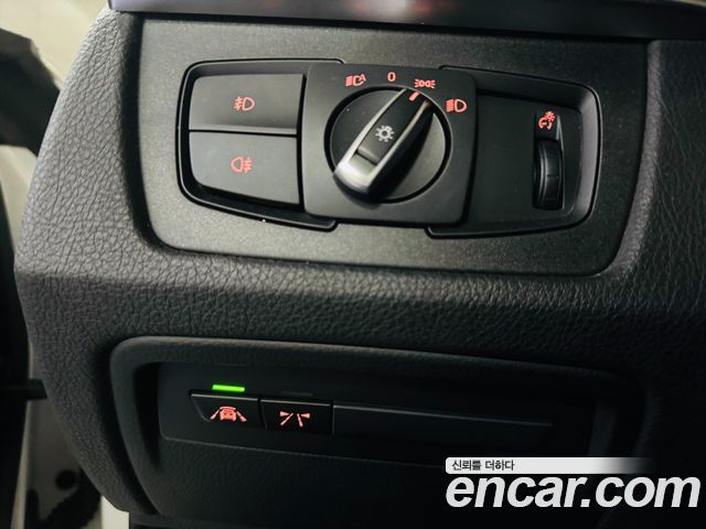 BMW 4-Series 2020 — photo 13