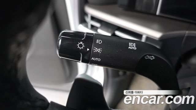 Hyundai Santafe 2025 — photo 25