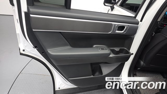 Hyundai Santafe 2025 — photo 15
