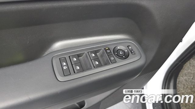 Hyundai Santafe 2025 — photo 27