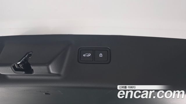 Hyundai Santafe 2025 — photo 30