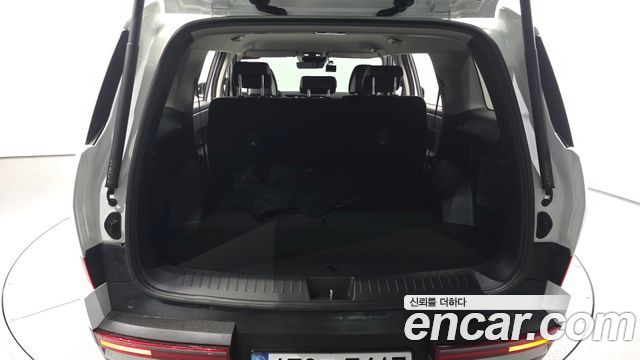 Hyundai Santafe 2025 — photo 31