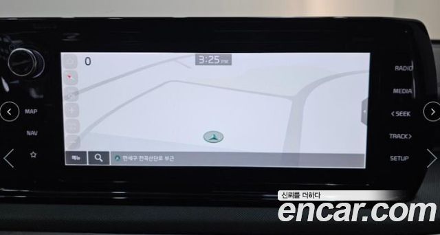 Kia K5 2023 — photo 10