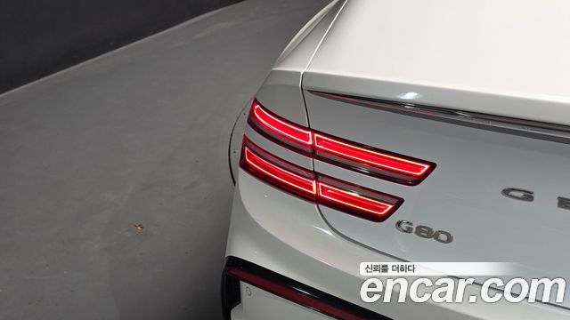 Genesis G80 2025 — photo 9